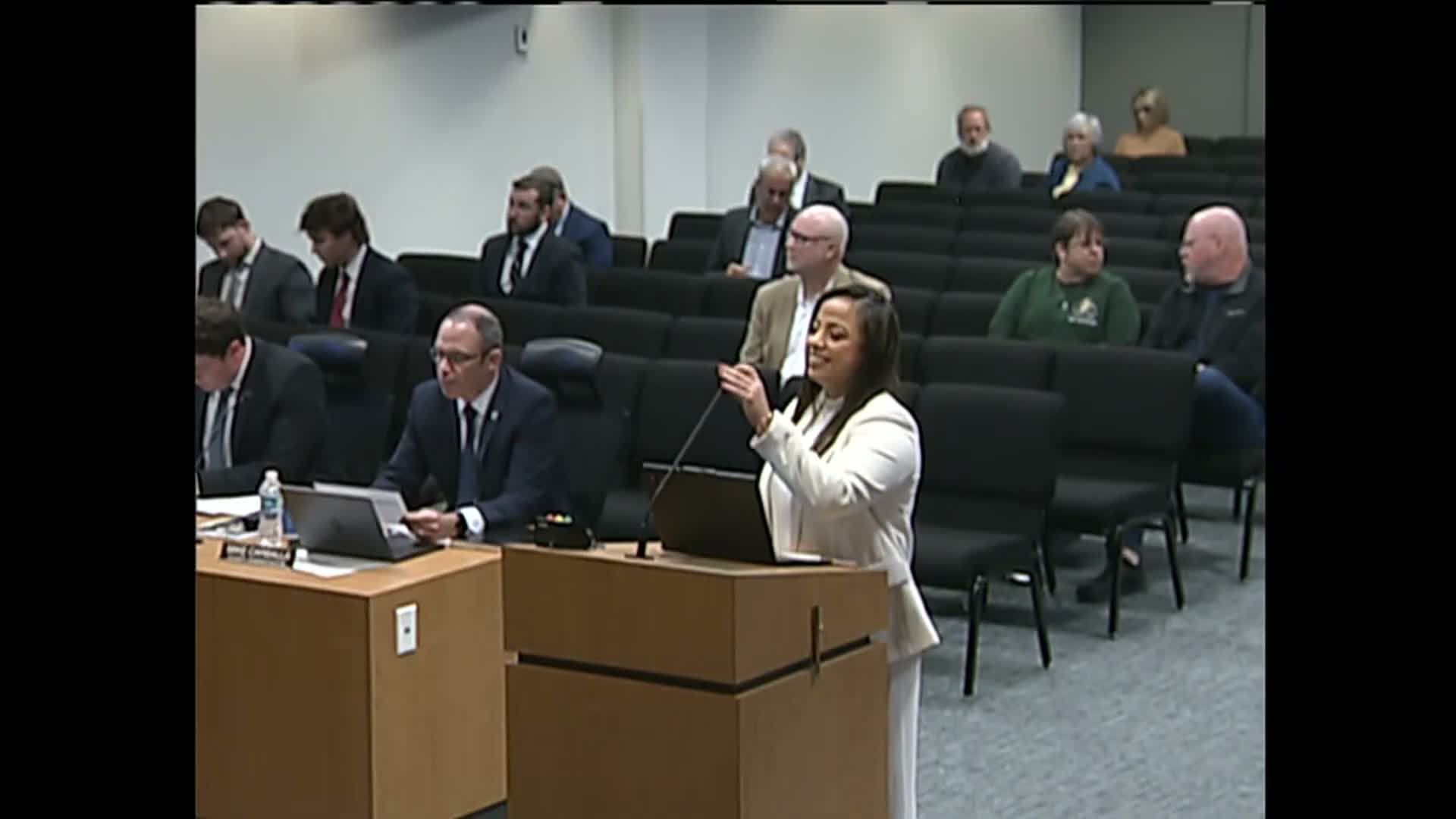 Pasco commissioners approve Ross Lane small‑scale plan amendment and MPUD with pedestrian and street‑tree conditions