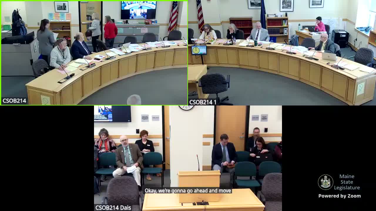 Debate over ending newspaper legal‑notice requirement exposes digital access and equity tradeoffs