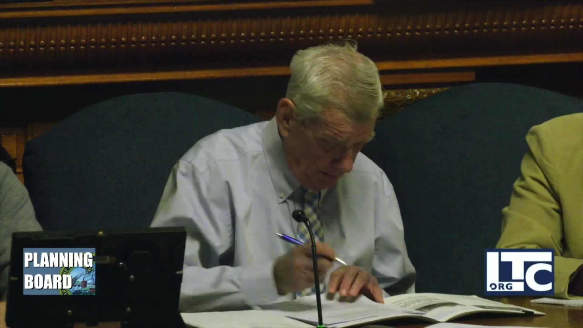 Applicant withdraws River's Edge subdivision application after city law department guidance