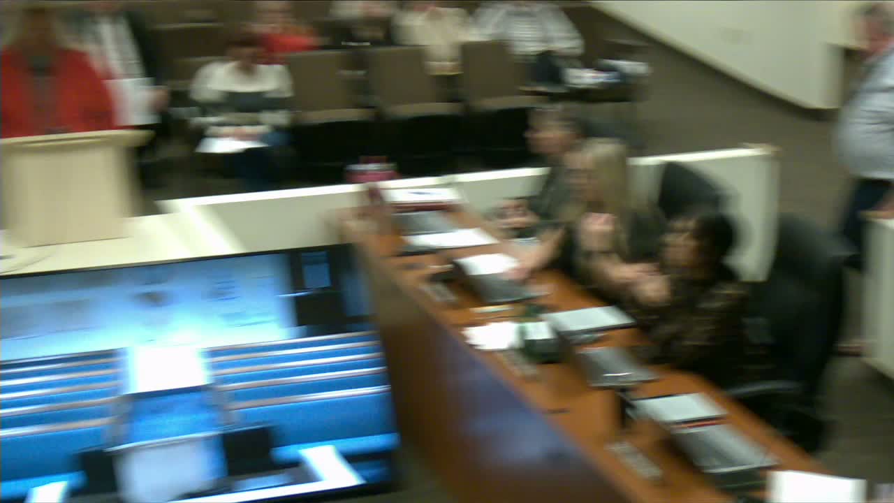 Nye County denies county cannabis license for Pahrump grow after neighbors cite persistent odor and health complaints