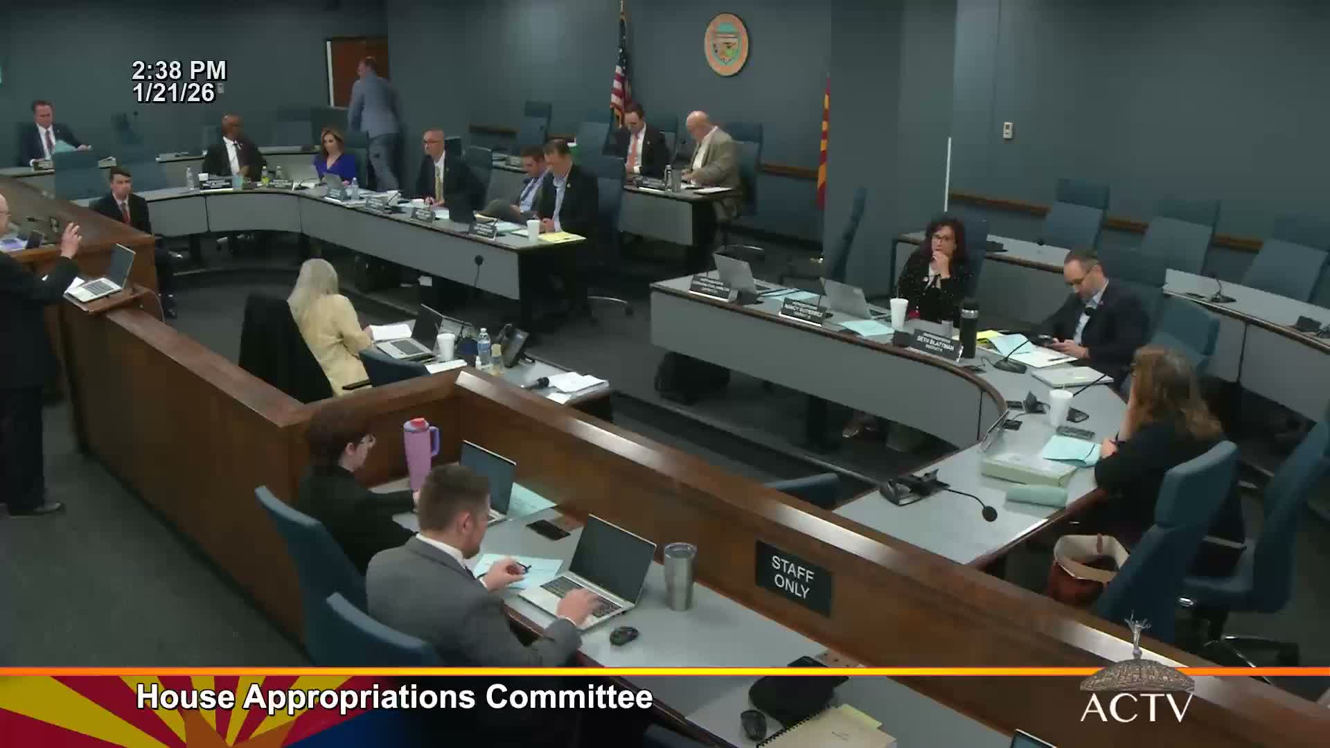 JLBC warns of budget risks: SNAP error‑rate penalties, ESA growth and Prop 123 bond plan could strain finances