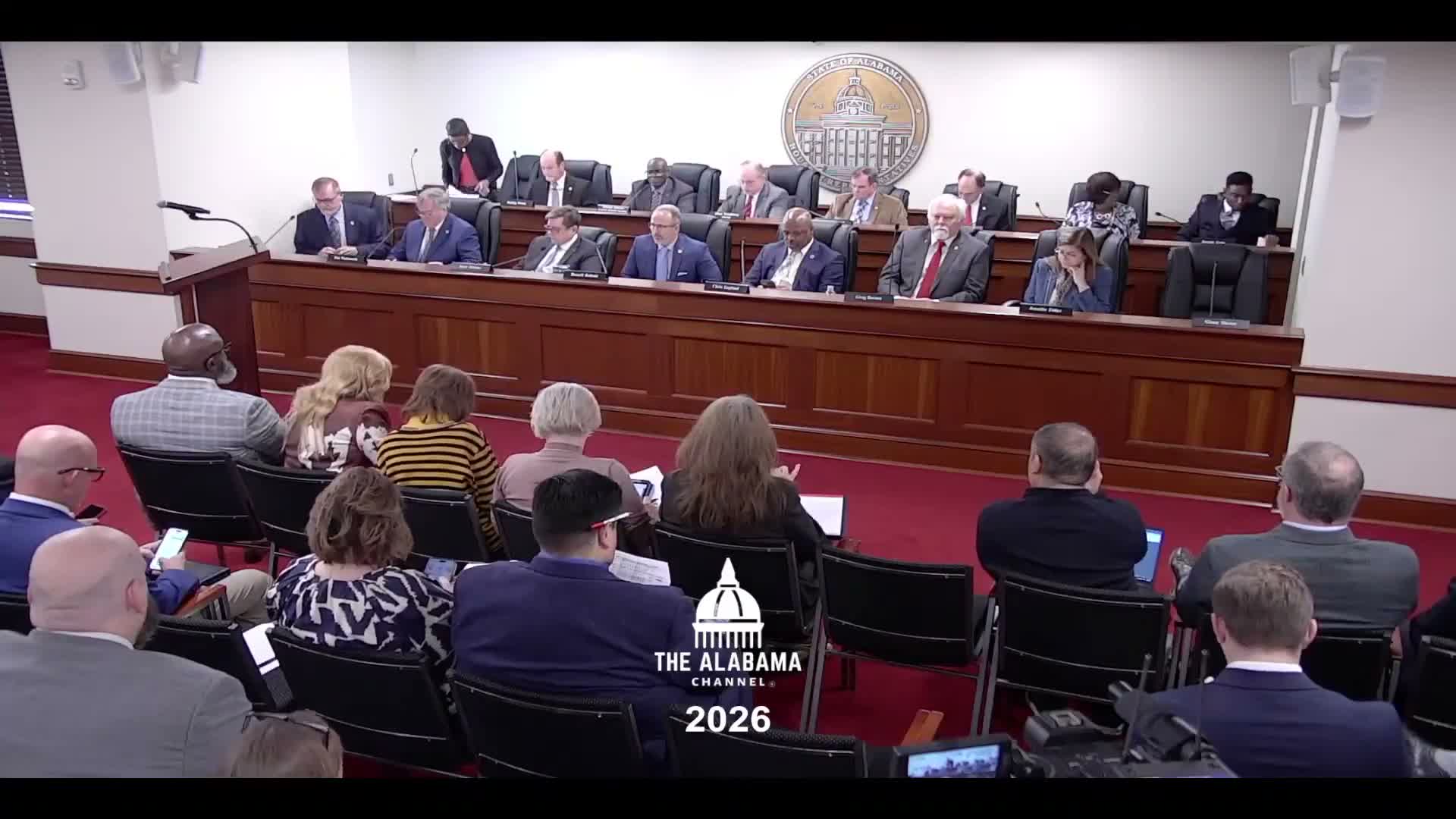 Committee advances autocycle helmet bill after public testimony from rider-safety group