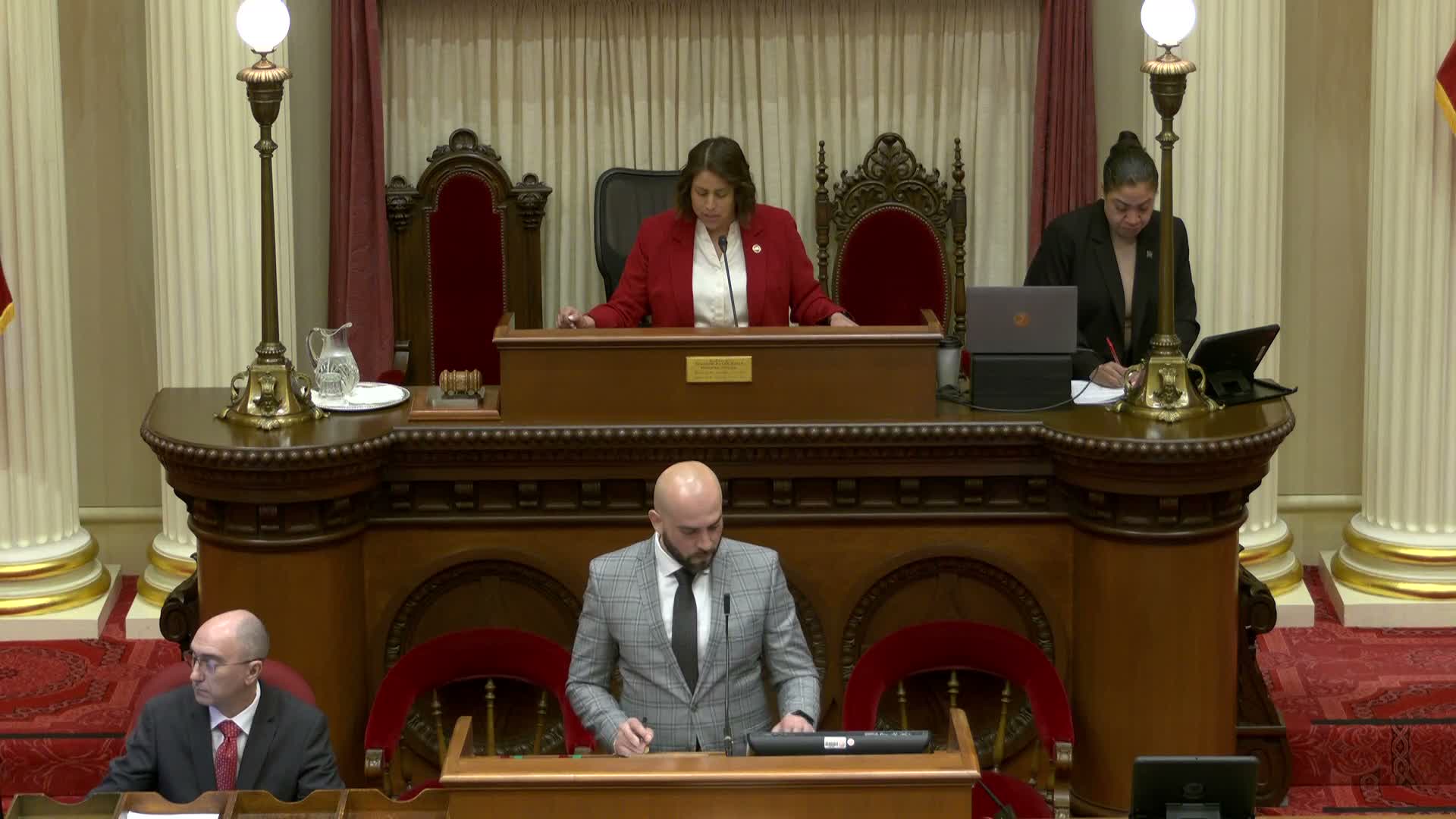 Senate advances housing, energy, AI and public‑health bills and confirms two executive appointments