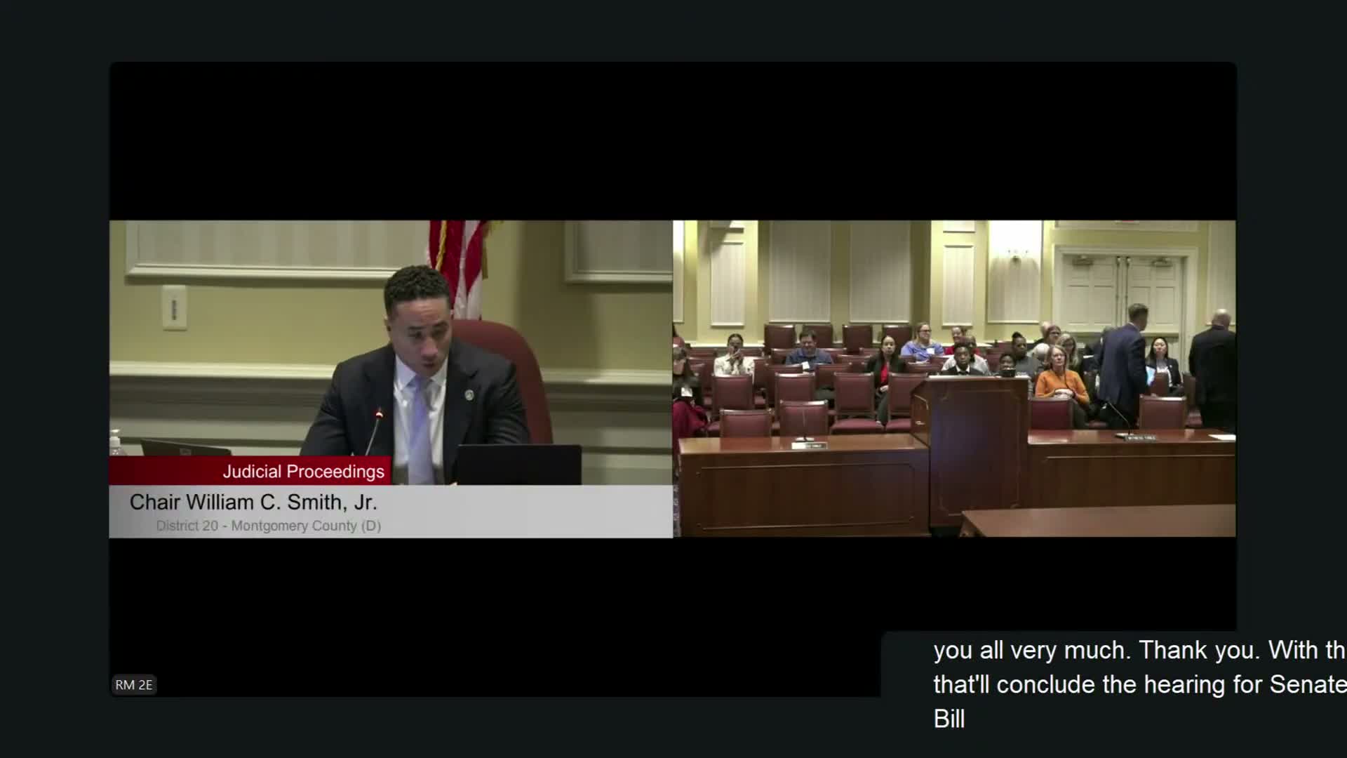 Panel split on allowing legal notices in qualifying digital publications