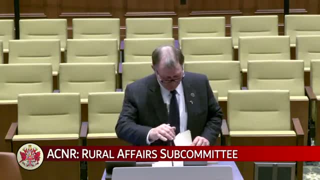 Subcommittee advances bills on invasive-species penalties and apple industry funding