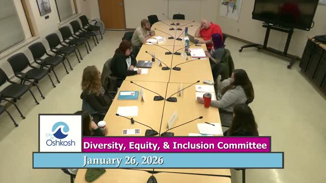 Oshkosh committee hears preview of wheelchair-accessible trackless train, donor funding and proposed fare changes