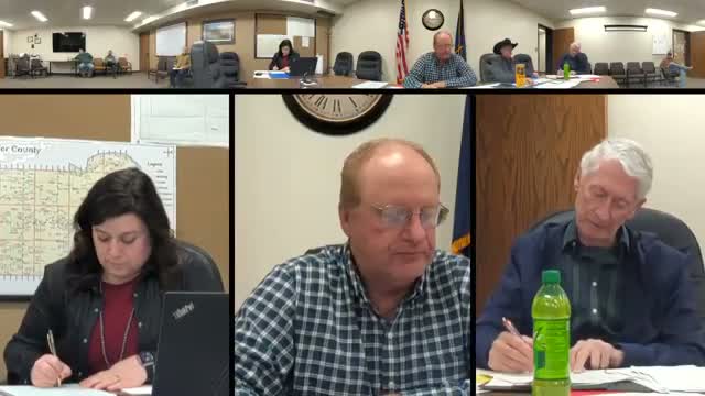 Oliver County amends capital budget, approves transfers and court facilities grant; finance briefing flags deficits