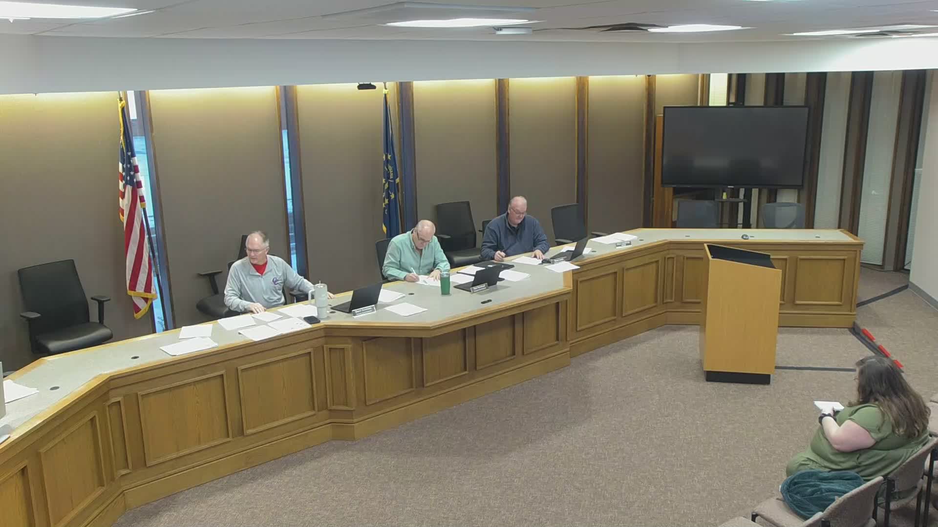 Fulton County tables decision on renting generator after recent outages