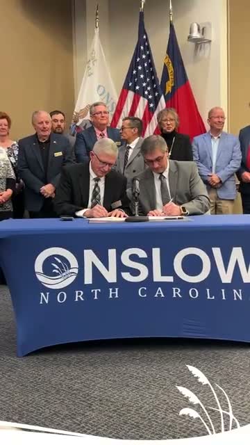 Onslow County and Board of Education sign capital outlay funding agreement