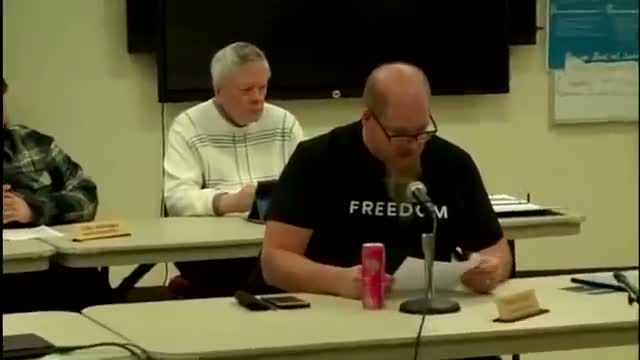 Letcher County school board re-elects Robert Casher as chair; Will named vice chair