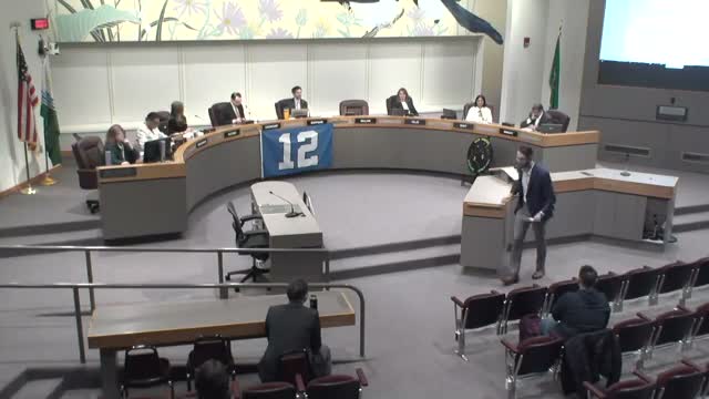 Committee reviews training contract renewal and emergency procurement ordinance updates