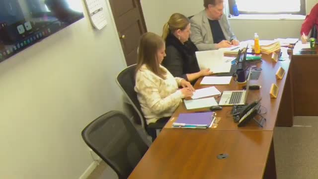 Enterprise outlines equity-lease fleet program for Marion County, commissioners probe maintenance and exit terms