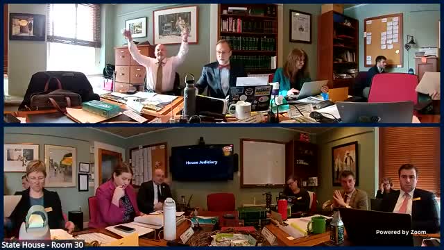 Committee debates penalties, juvenile treatment for nonconsensual disclosure and sextortion