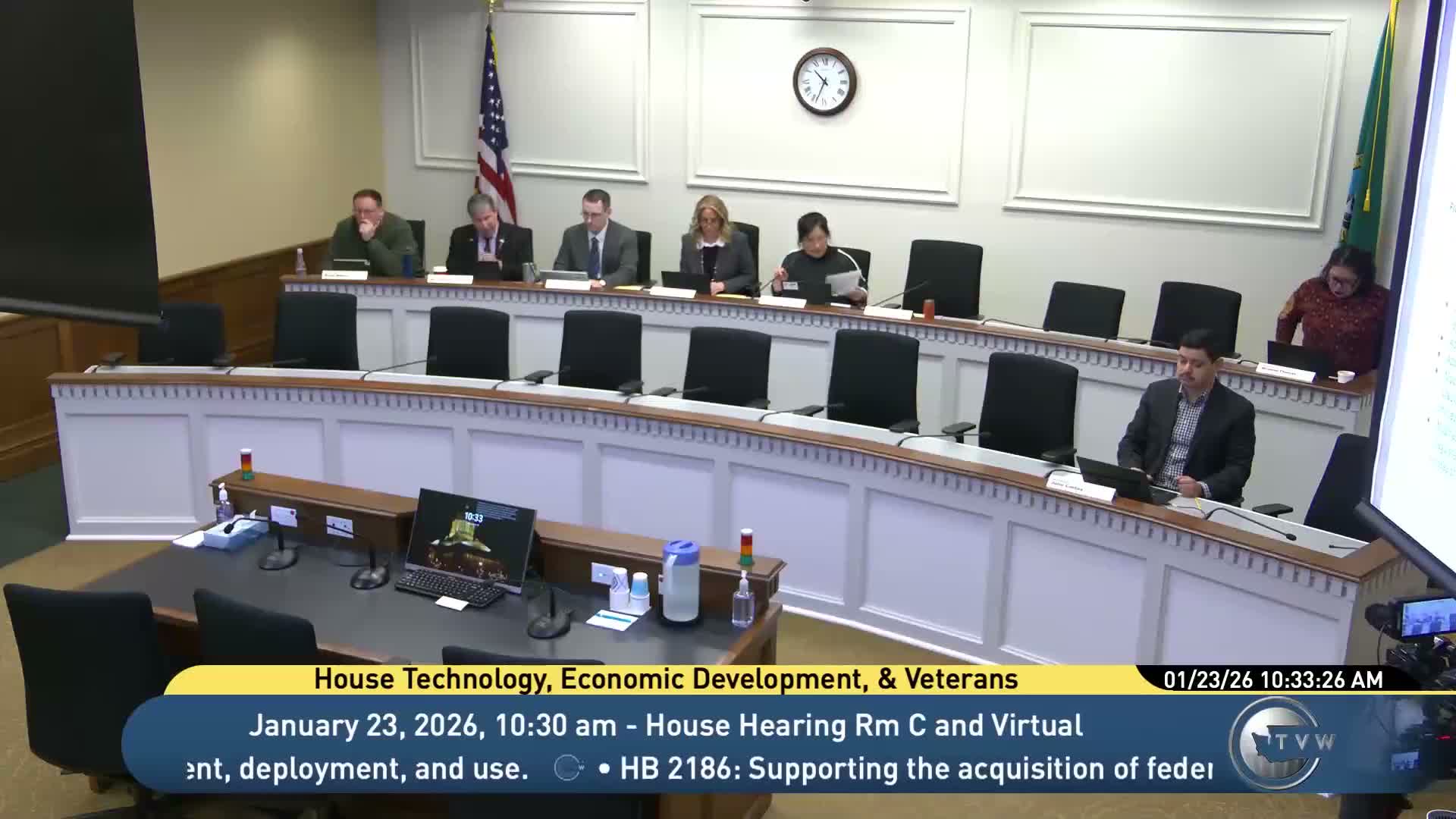 Committee advances AI "companion chatbot" substitute after rejecting private-rights amendment