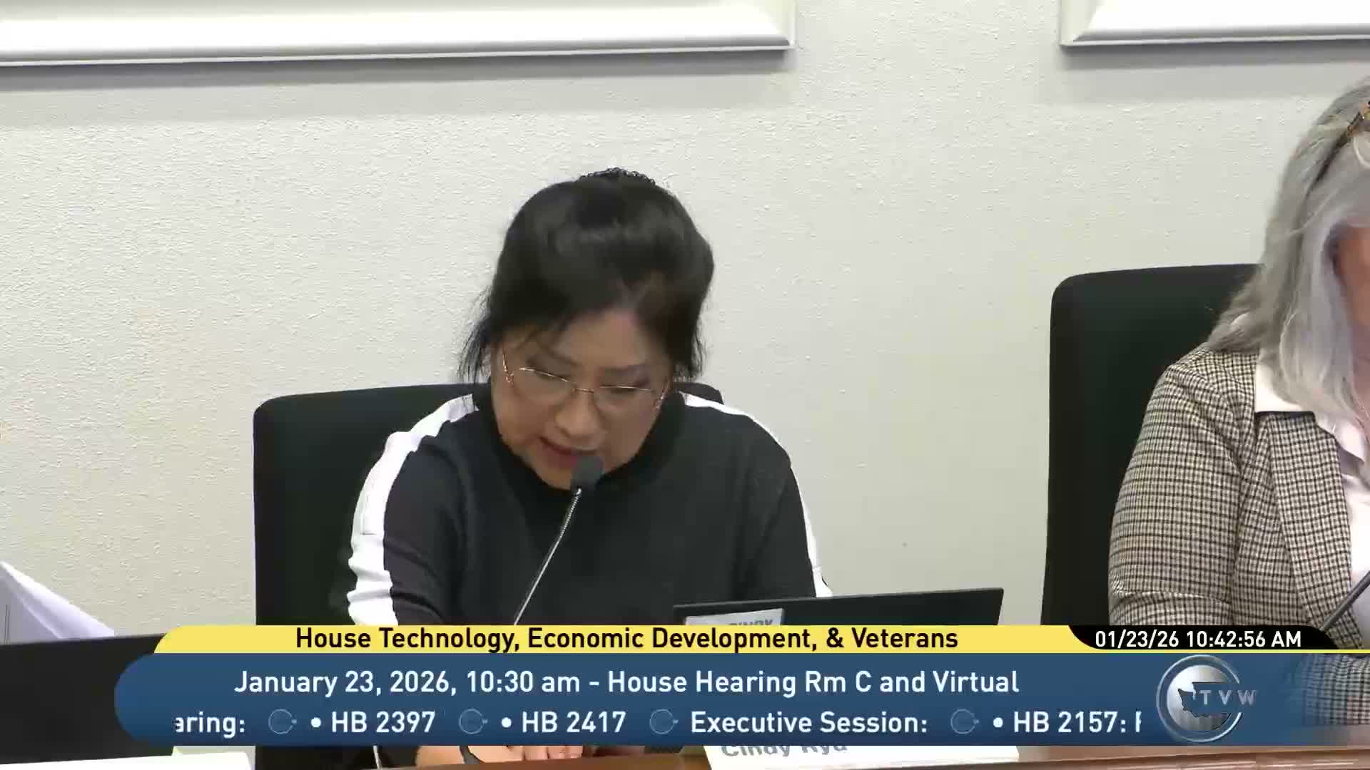 Committee unanimously reports out substitute to help agencies coordinate federal grant applications