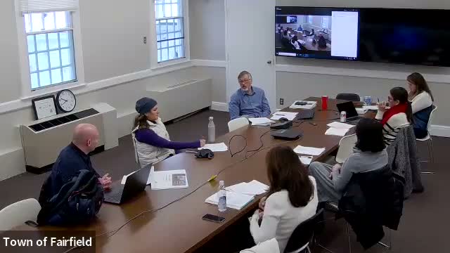 Fairfield receives two bids for digital kiosks; committee to seek Board of Selectmen approval