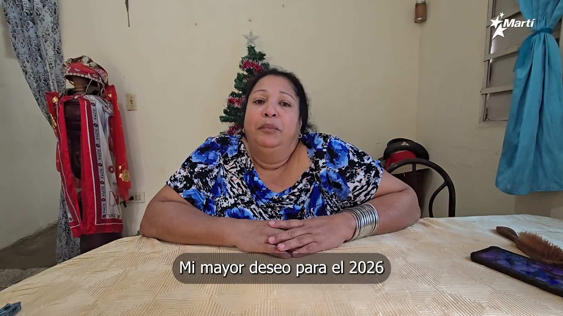 Unidentified Speaker Urges "Libertad" for Cuba, Blames "System" for Crisis