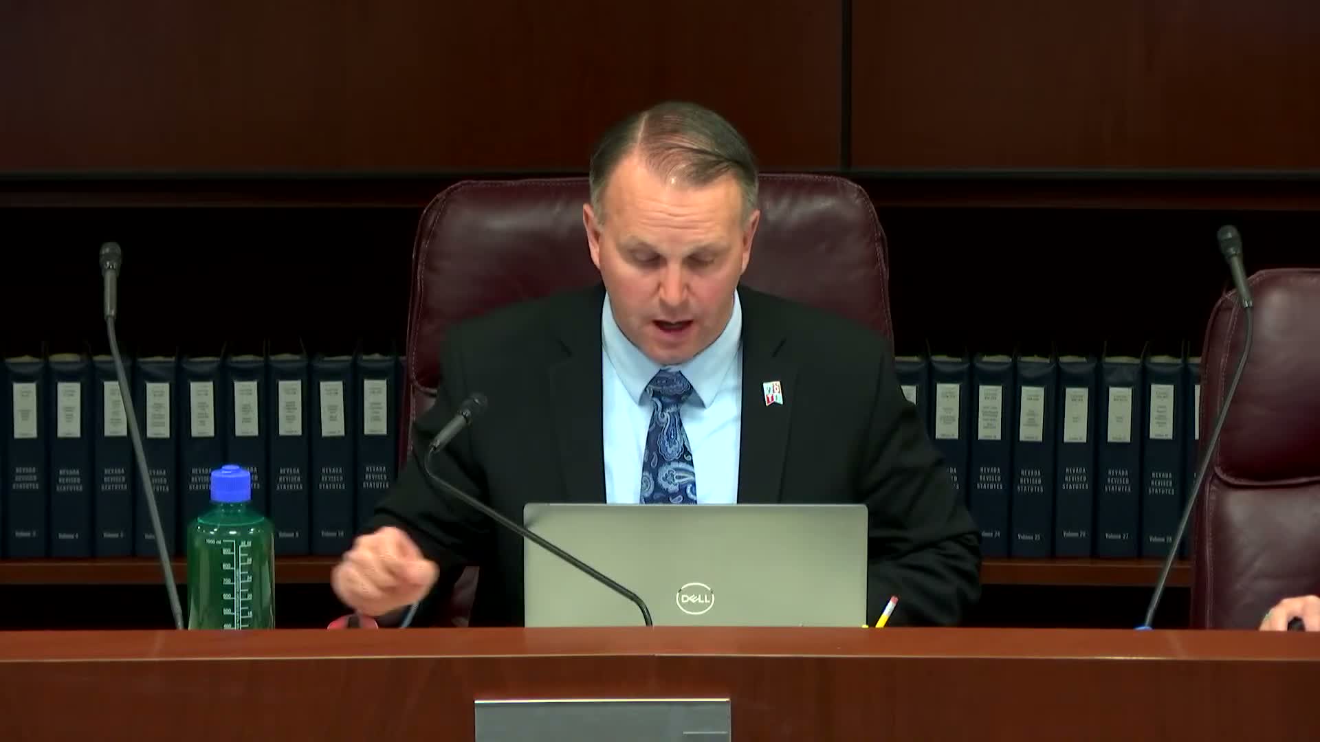 Draft rule would ask resigning legislators to send courtesy copies of resignations to LCB and Secretary of State