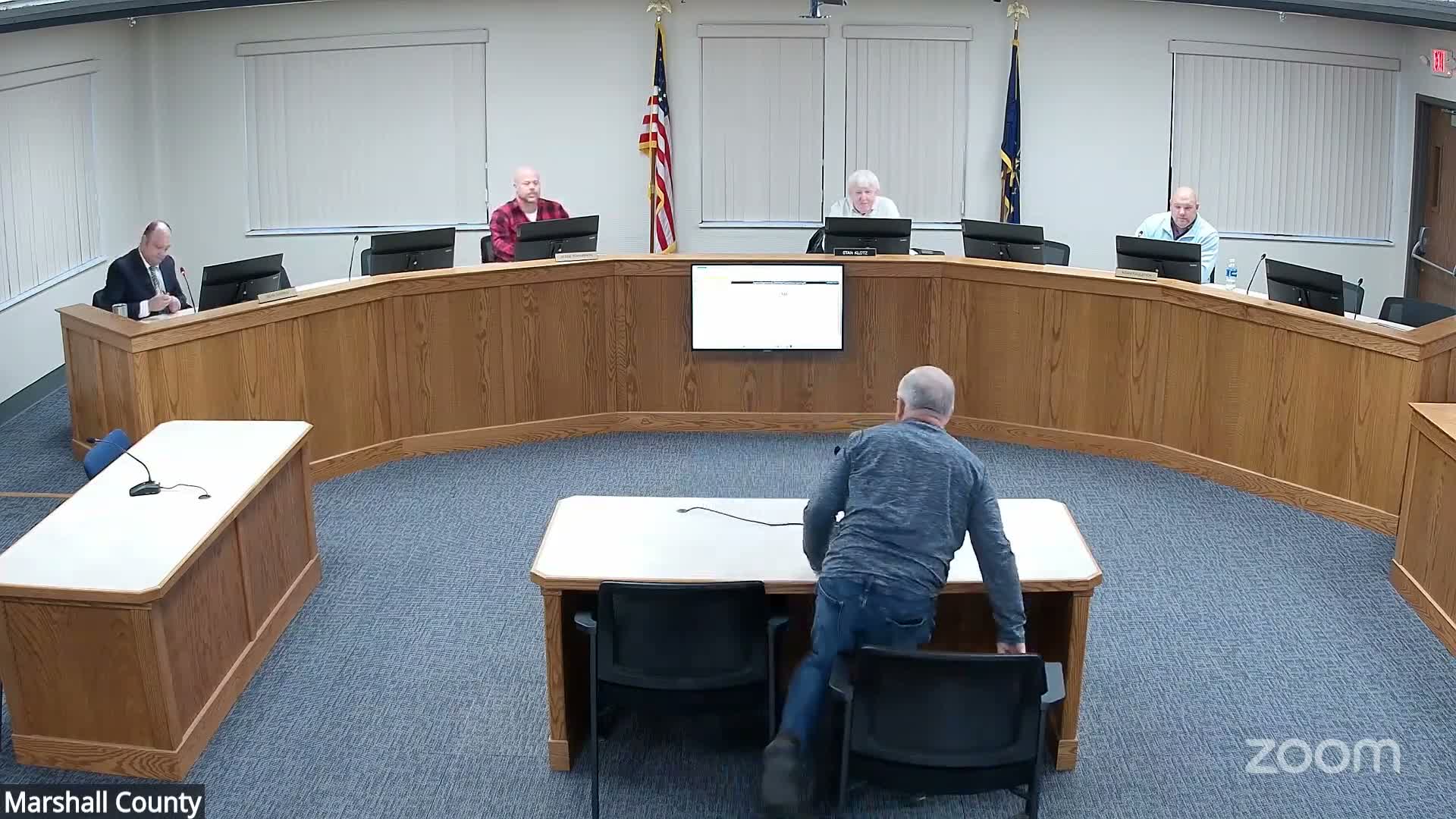 Residents urge commissioners to reconsider license-plate reader camera use, cite privacy concerns