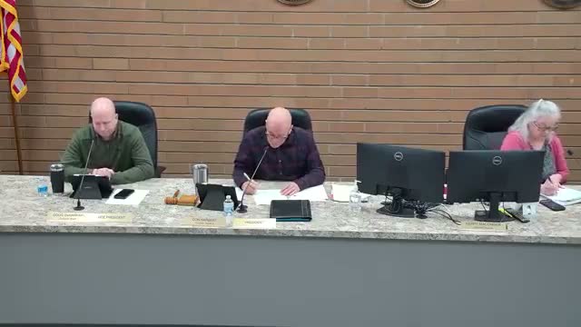 Norton City Council waives third reading on tax-advance resolution, adopts amended zone-administrator ordinance with $89,000 salary