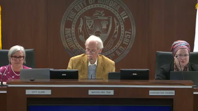 Resident tells council public housing tenants at 1630 W. Plum lack in‑unit heat; cites Illinois law