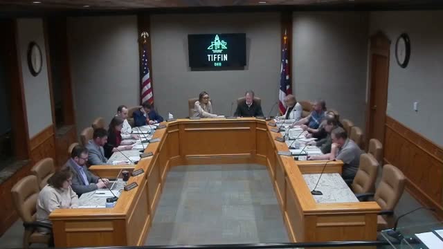 Personnel committee asks law director to draft holiday overtime rule for nonunion staff; council hears first reading on holiday-pay ordinance
