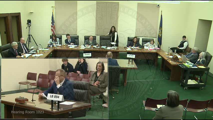 Committee considers LB894 to change PSC fee authority and tighten grain-dealer payment rules