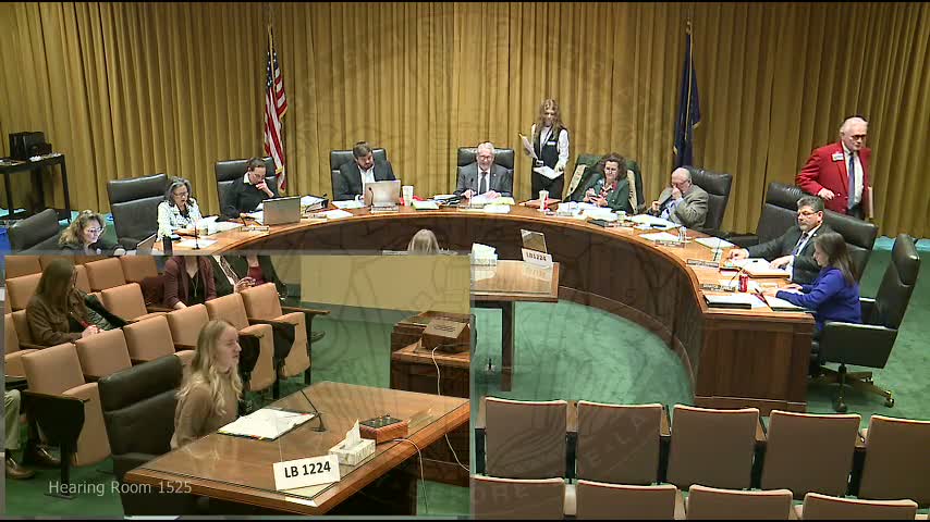 Bill to stop withdrawals to homeschool during abuse probes sparks heated debate