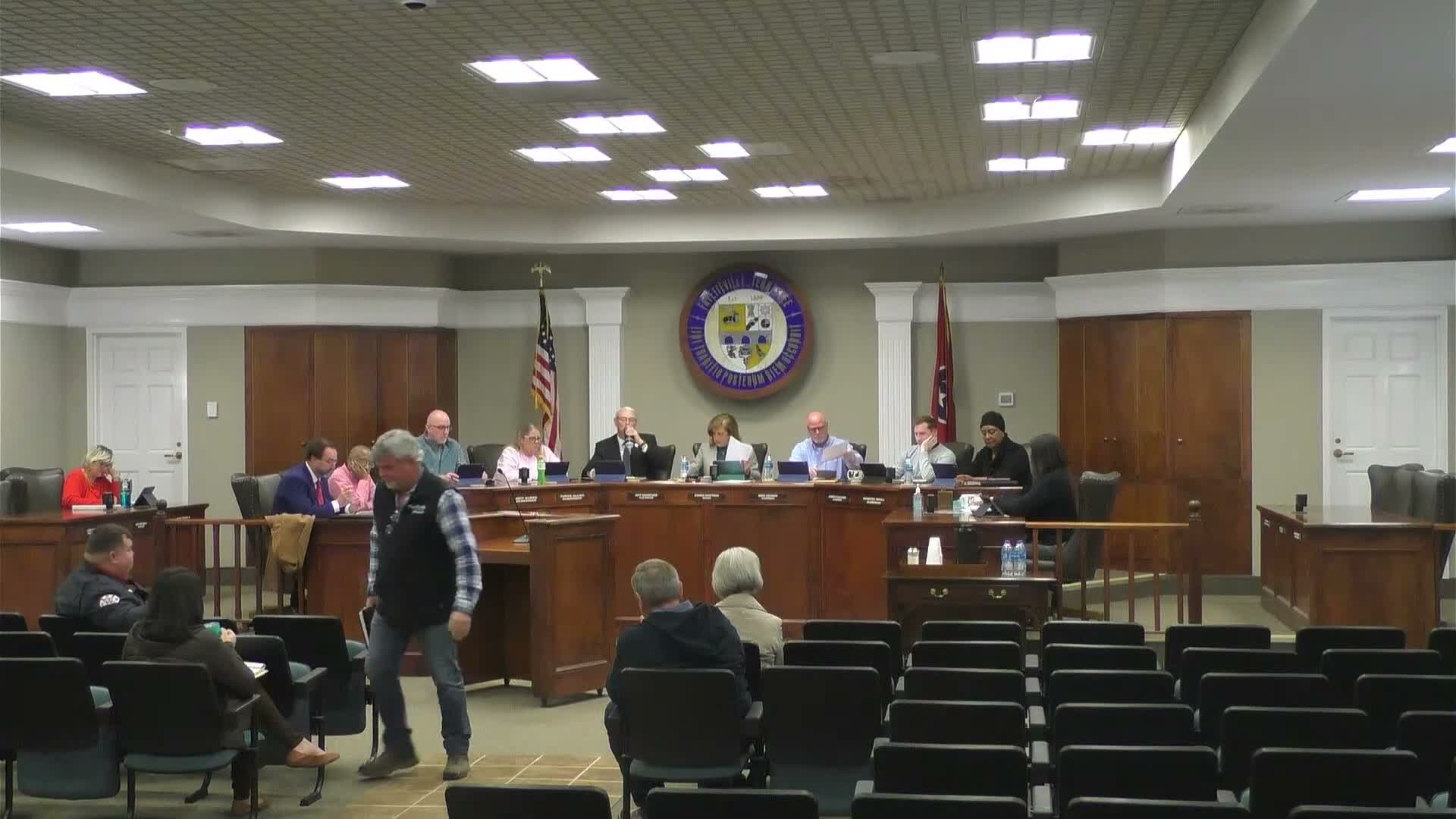 Police present animal-control policy update and shelter statistics; aldermen ask for clearer intake rules