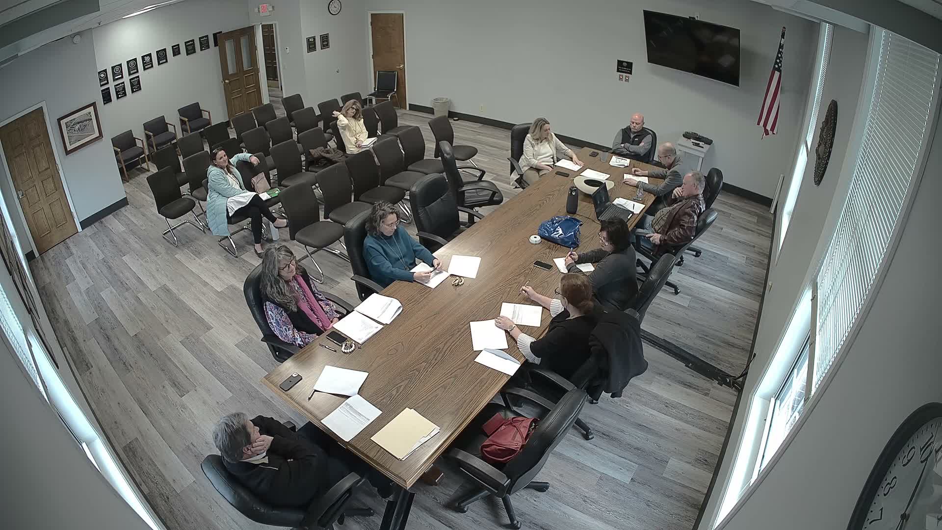 Sumner County trustees press departments for corrective plans after payroll and timekeeping errors