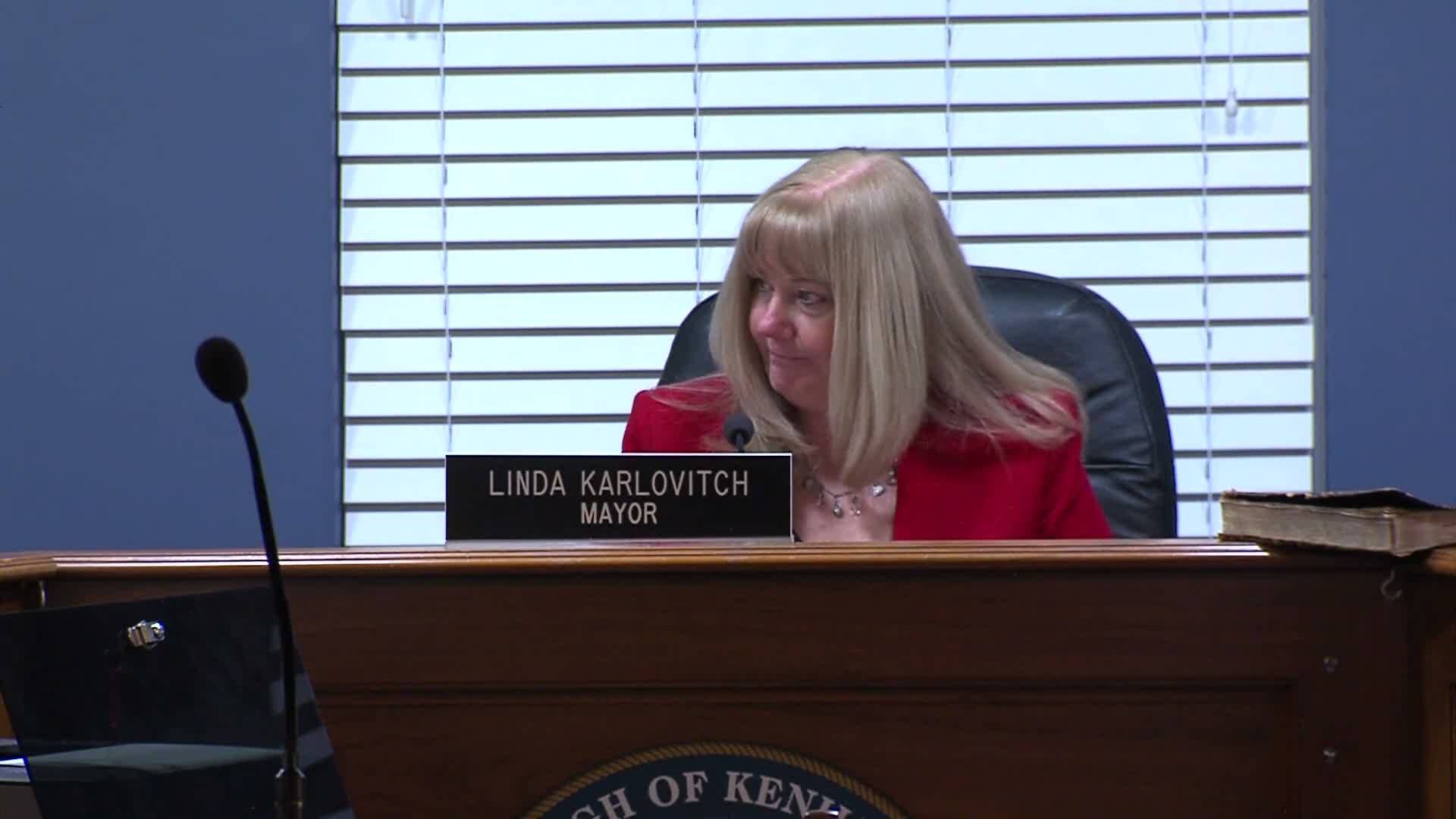 Kenilworth council approves consent agenda and minutes