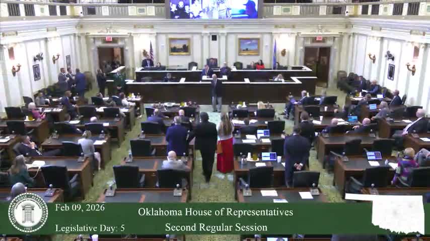 House honors World War II veteran and welcomes pages and visiting professionals