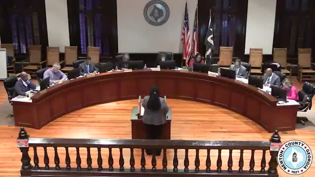 Board approves Highway Commercial rezoning for convenience store and Pizza Hut at Highway 212