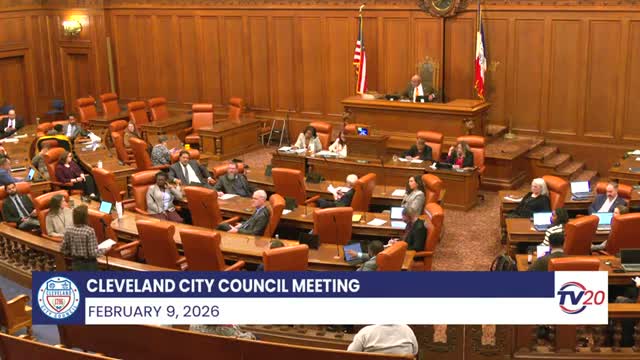 Local riders and businesses urge council to back West 25th BRT bus lanes