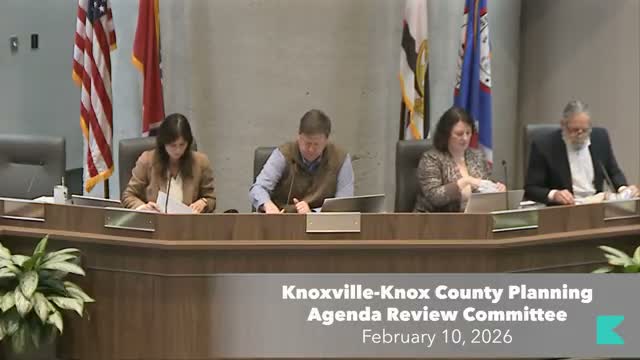 Planning staff: proposed 8‑unit middle‑housing project at 1216 Callaway St. may be out of scale with Mechanicsville