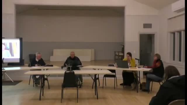 Council reviews investment options; advisor recommends laddered brokerage CDs for ~ $200,000