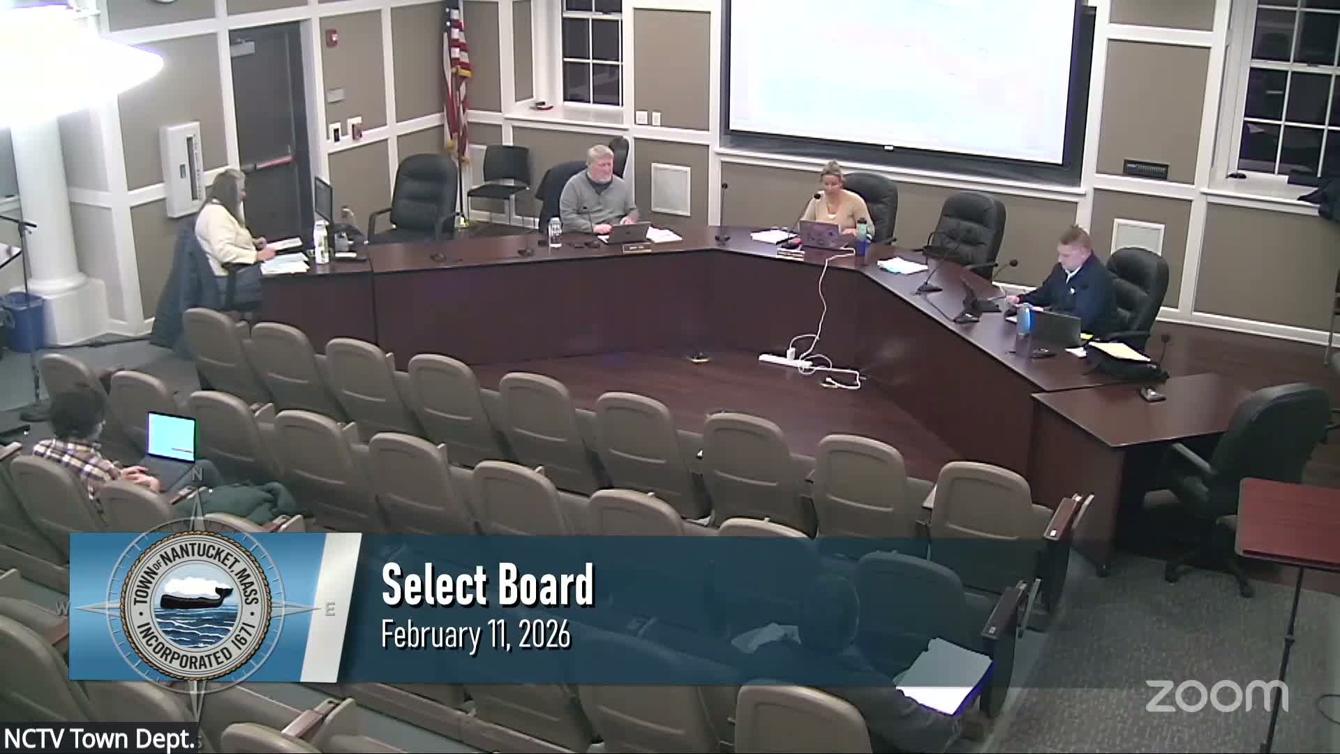Nantucket board hears $47M–$62M design options for Easy Street flood mitigation; staff urge continued work to preserve grant momentum