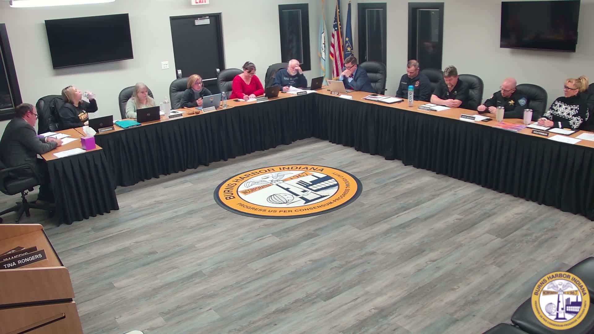 Burns Harbor council agrees to negotiate cell-tower amendment, keeps 3% royalty and requires permitting safeguards