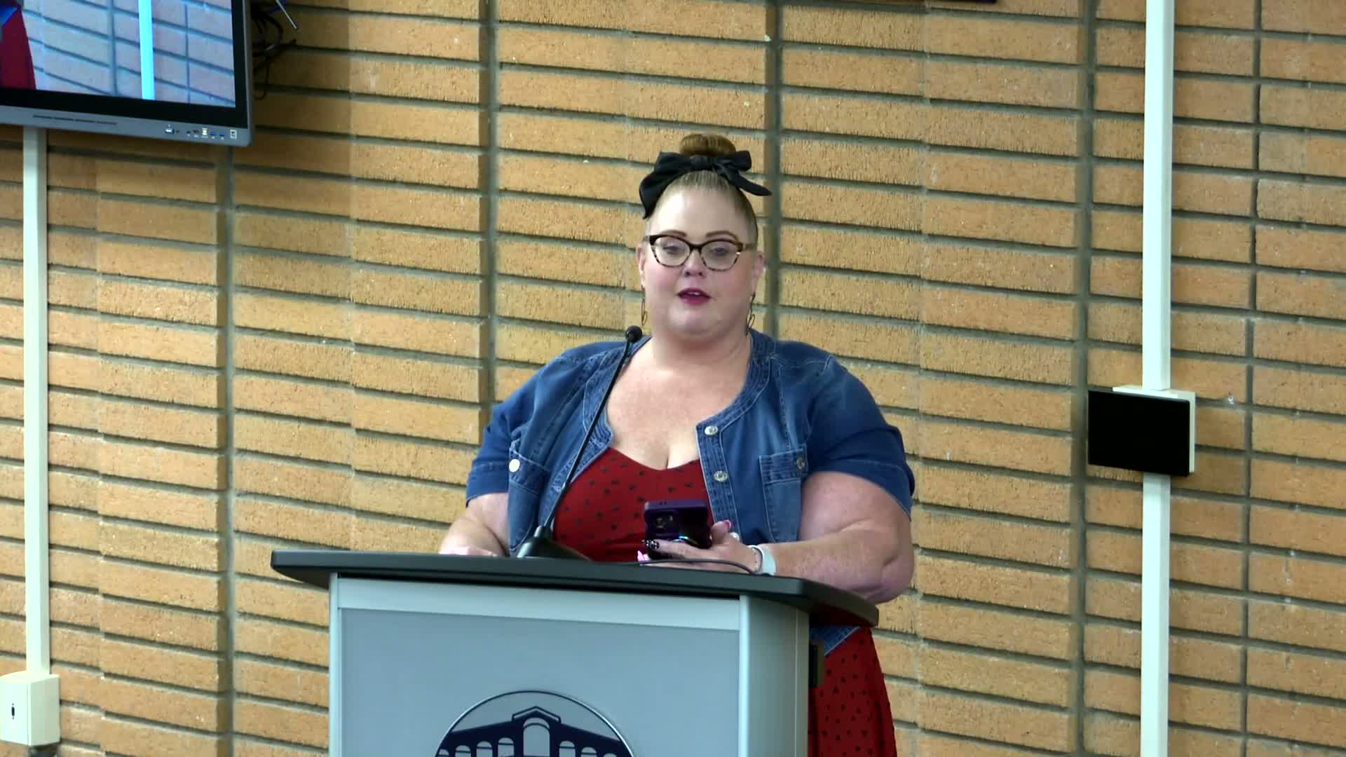 Rialto educators press board for 5% raise as unions cite growing district reserves