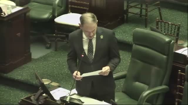 Cámara aprueba paquete de proyectos y resoluciones; Proyecto de la Cámara 10 19 y Proyecto del Senado 705 entre los aprobados