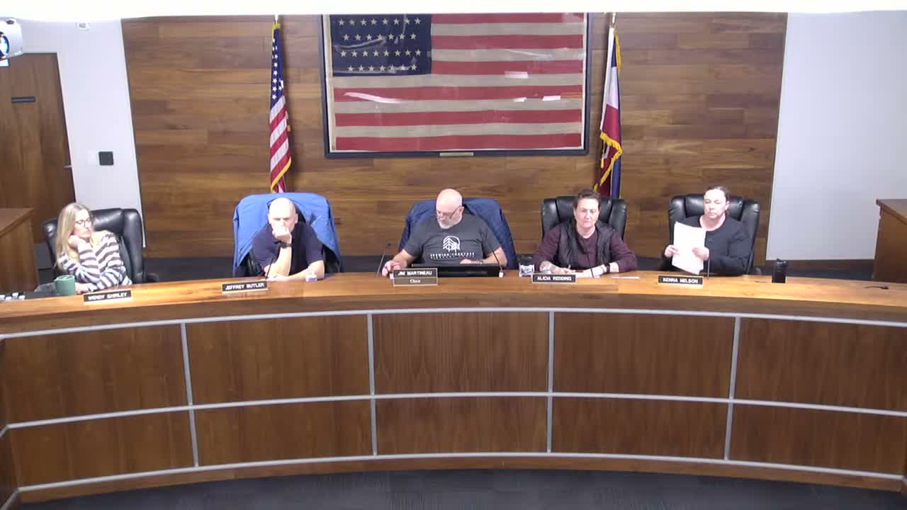 Planning commission recommends fence‑screening code change to city council