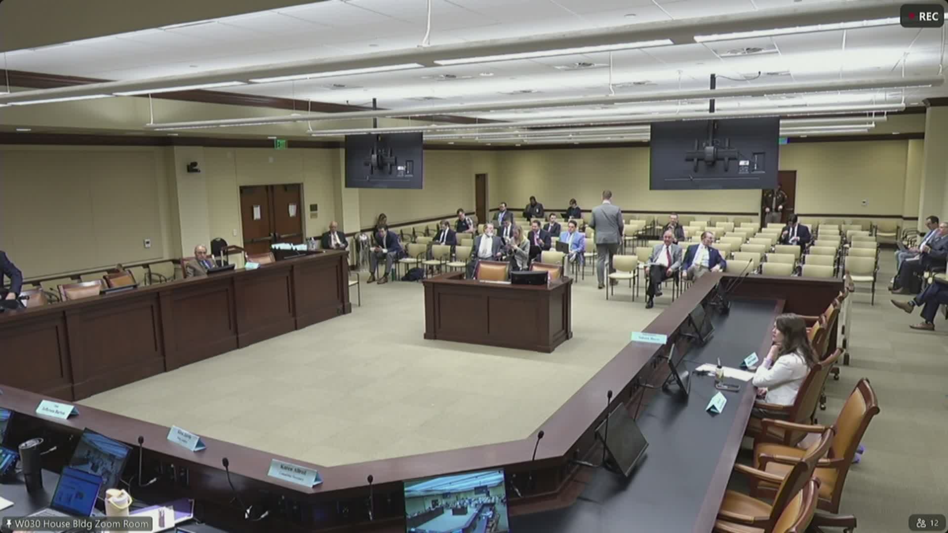 Government Operations Committee — meeting summary, key votes and next steps