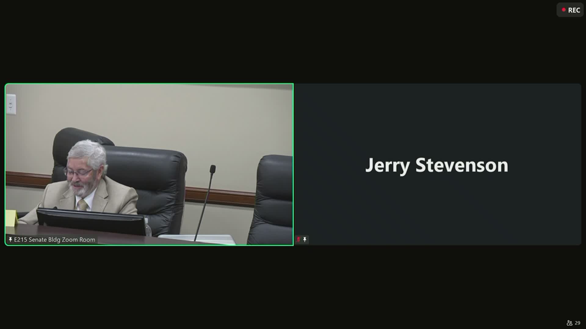 Committee endorses RTO oversight language and adopts opt-out protections for renewable communities program