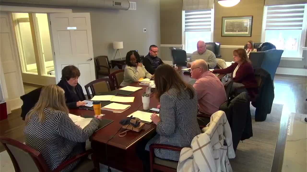 Board approves minutes, financials and payments; bank signers updated to add Mayor Diana Palmer