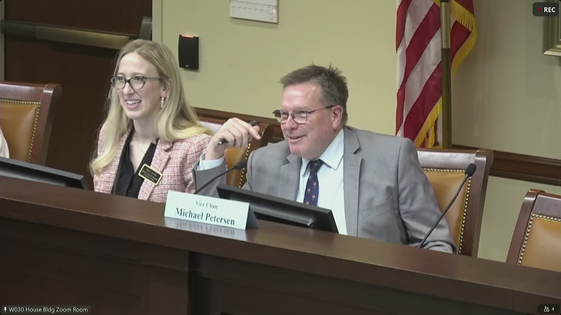 Committee approves narrower disclosure of lingering tax liens and convictions, 7–3