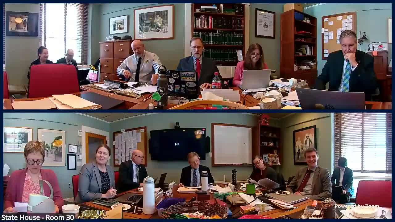 Committee approves amendment clarifying veterinarian role in animal-seizure warrants