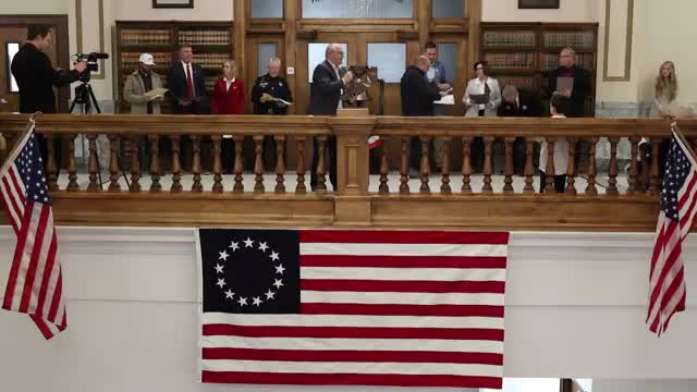 Bonneville County treasurer leads public 250th‑anniversary reading of the Declaration of Independence