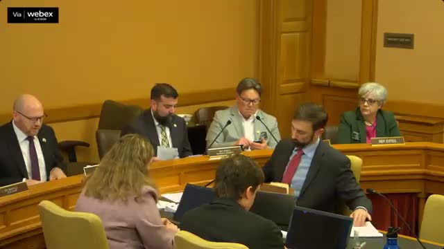 Committee approves amendments and advances House Bill 2320 on foster-care student transfers