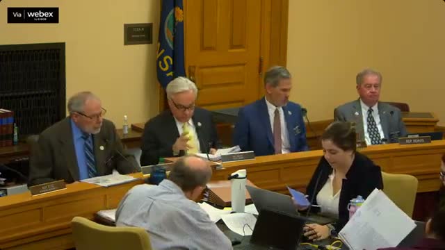 Committee clears bill letting private psychiatric hospitals stock emergency medication kits and shifts inspections to KDHE