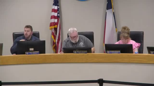 Pearland planning commission deadlocks 3-3 on rezoning for McHard Road property